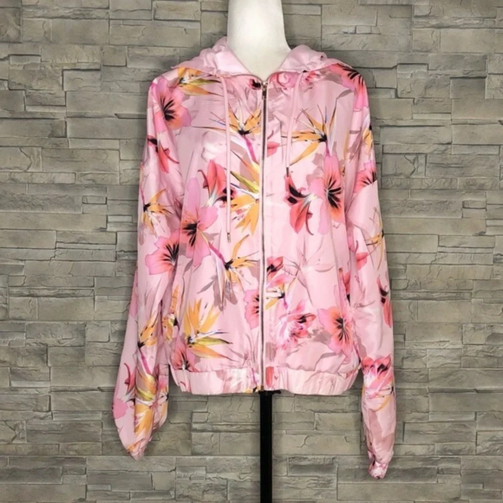 Pink floral windbreaker jacket - Picture 8 of 8